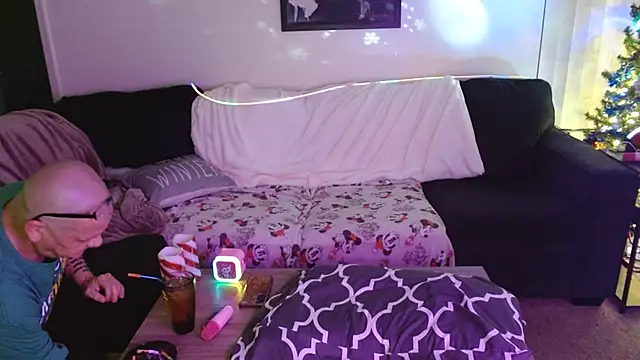 XxMs_StarzxX's cam snapshot