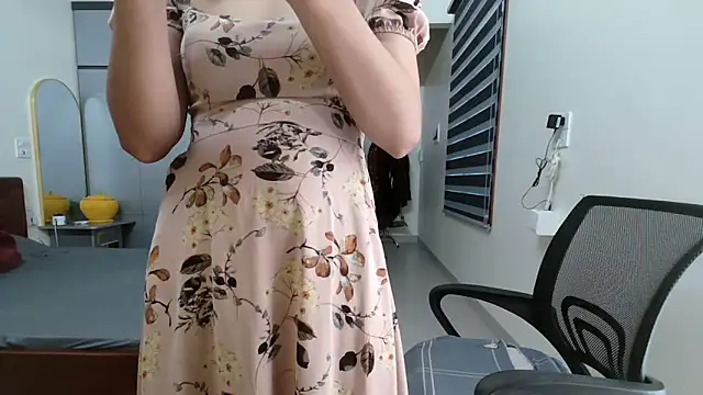 LoveMai-LoveMai's cam snapshot