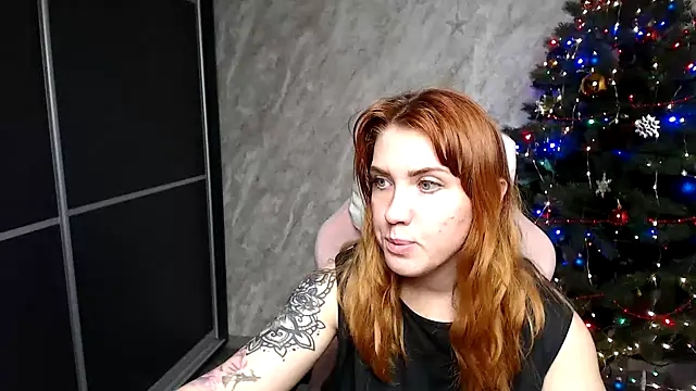 Reginasmilee's cam snapshot