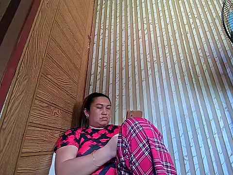 Simple_Pinay143's cam snapshot