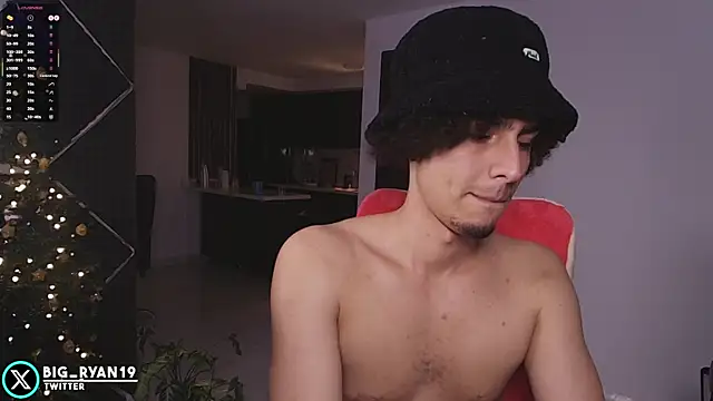 bigryann23 live sex cam