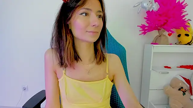 crystalnut live sex cam