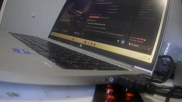 CaptThickEdgerton live sex cam