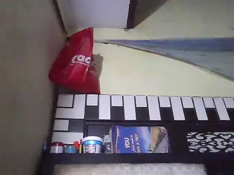 Stubborndesiboy live sex cam