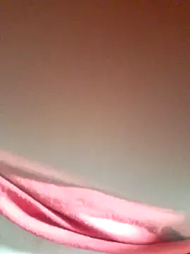 Priya_Bong's cam snapshot