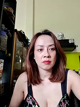 Baby-bigboobs20's cam snapshot