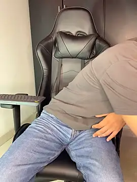 Liam_Mateo live sex cam