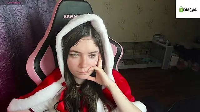 Crazy_forest_fairy's cam snapshot