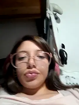 linda-schmidt's cam snapshot