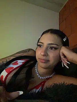 Hilary_pinkk live sex cam