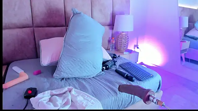 LiaaGenner's cam snapshot