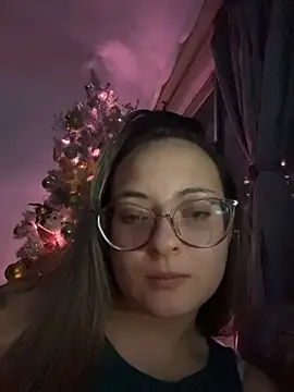 Lilaa2305's cam snapshot