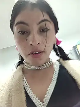 Fox_Roxxan's cam snapshot