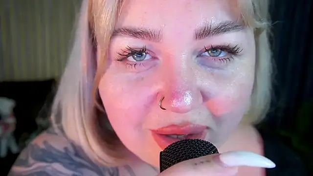 ZaraReignn live sex cam