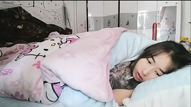 hebe-02's cam snapshot