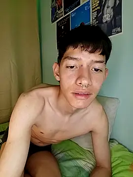 heyy_noah11 live sex cam