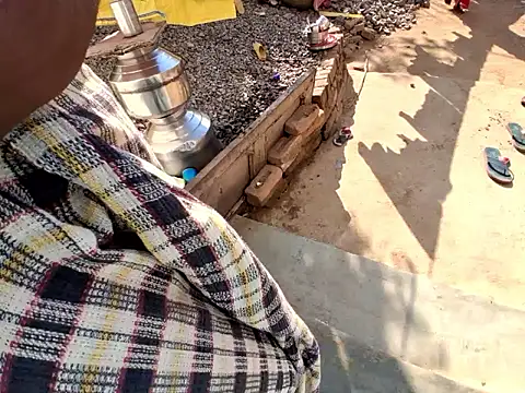 RAYI_Queen_3 live sex cam