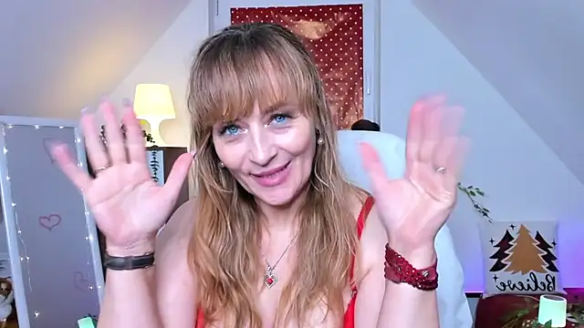 naughtymilane's cam snapshot