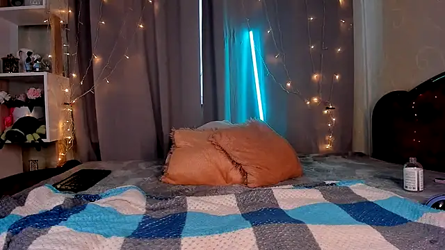 Jess_Lui's cam snapshot