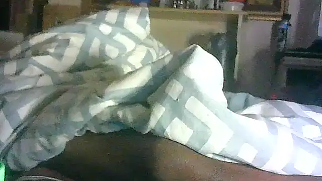 ON3YOULLN3VER_FIR3's cam snapshot