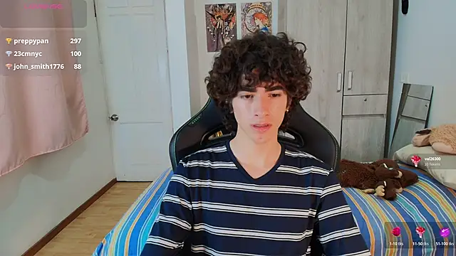 Nude_Boy18's cam snapshot