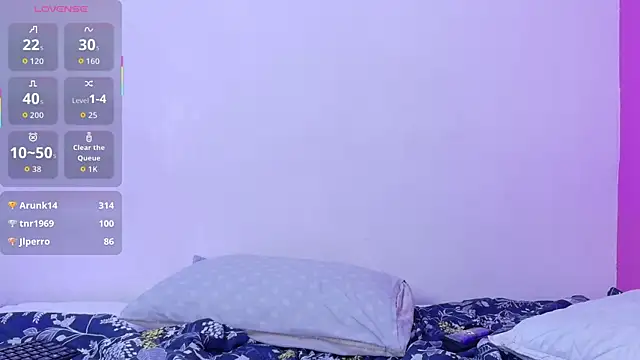 cutiecurvyForeign's cam snapshot