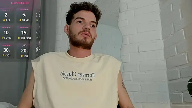 MATEO_HUNTER's cam snapshot