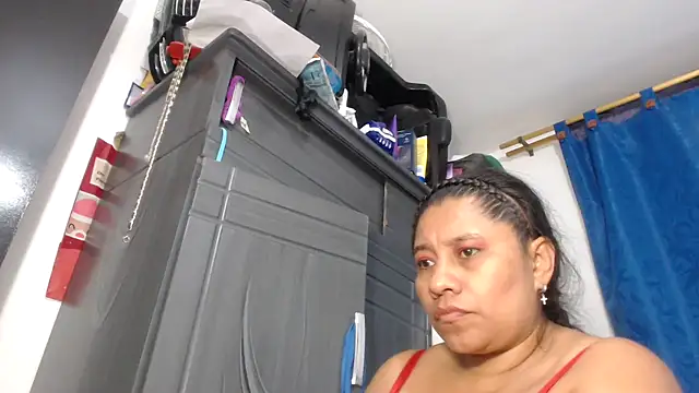 adrixxx38 live sex cam