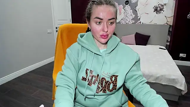 MissisCaty live sex cam