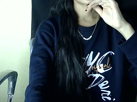 Shazi_1's cam snapshot