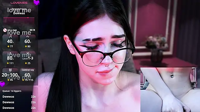 FetishForCassie's cam snapshot