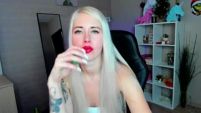 Mermaid_N's cam snapshot