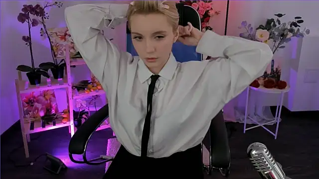 AuroraWrenfield's cam snapshot