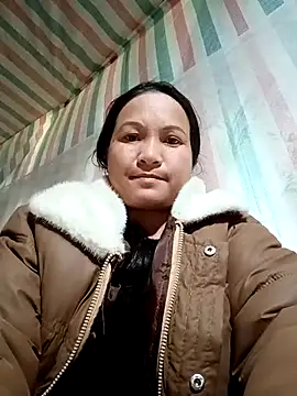 Love-Mama33's cam snapshot