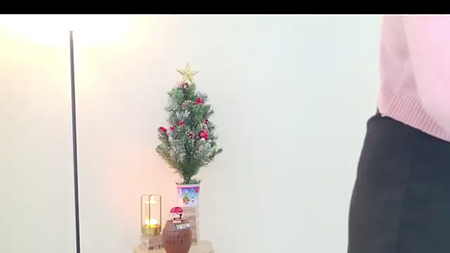 IreneIrene's cam snapshot