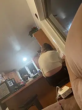 SoftLeini live sex cam