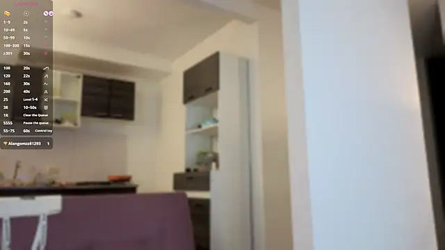 colette_e live sex cam