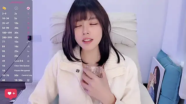 peachy_kiss live sex cam