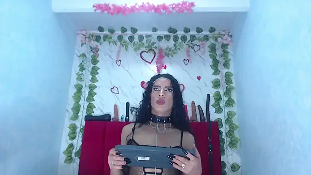 angelamanjarrezcm live sex cam