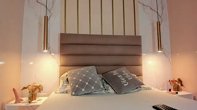 Victoria01_'s cam snapshot