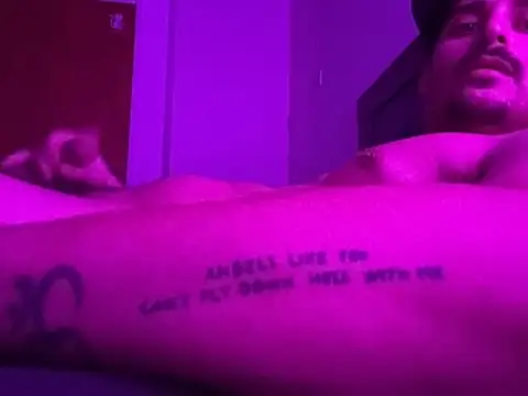 mrtnivnn's cam snapshot