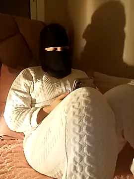 LONA-_-'s cam snapshot