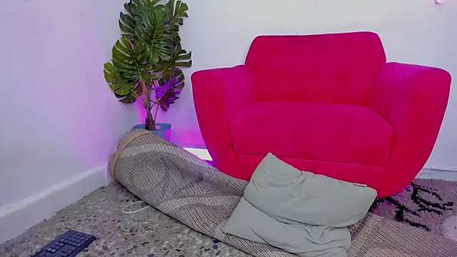 Miakhalifa_7's cam snapshot