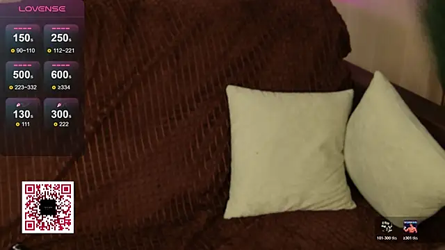 Rebeca_Mars's cam snapshot