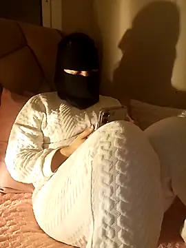 LONA-_-'s cam snapshot