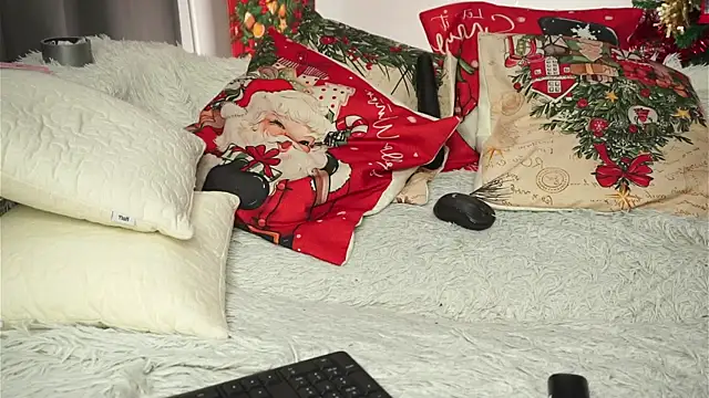 AmiLewis live sex cam