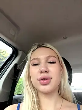 Kiss_Aurora_'s cam snapshot