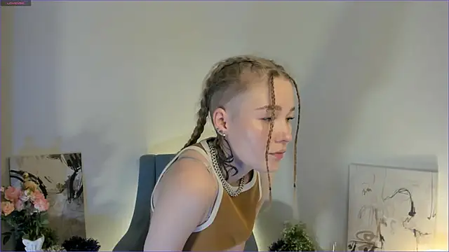 MaireLanda's cam snapshot