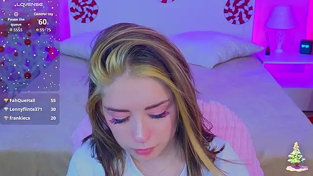 _Amelia_Shine_'s cam snapshot