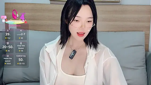 upoo7lt's cam snapshot